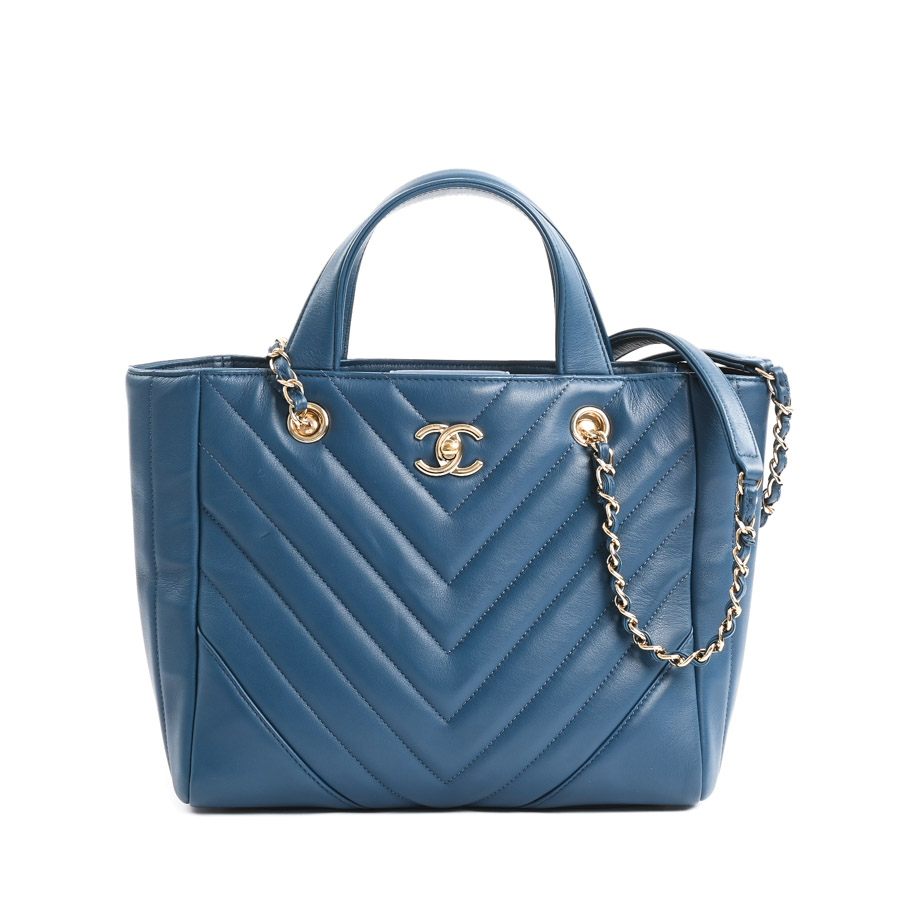 【中古A品】  シャネル 2WAYチェーントートバッグ  A91642 ラムスキン 新宿歌舞伎町店