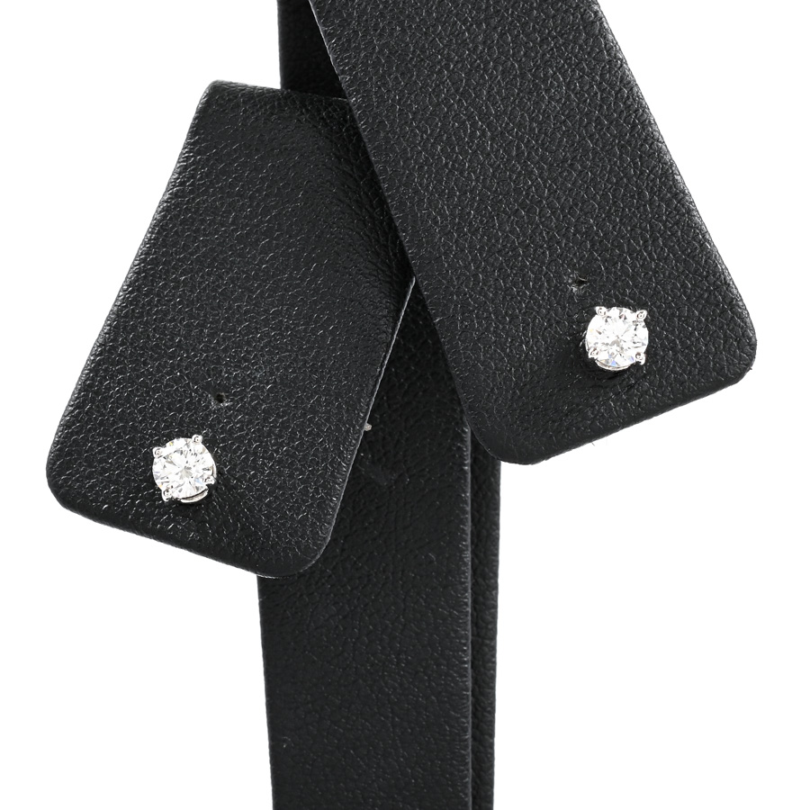 【中古A品】  ティファニー ソリティア スタッド   Pt950 横浜関内店