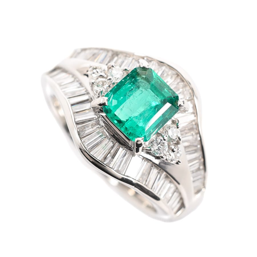 【中古A品】  ノンブランドジュエリー コロンビア産   プラチナ900 銀座