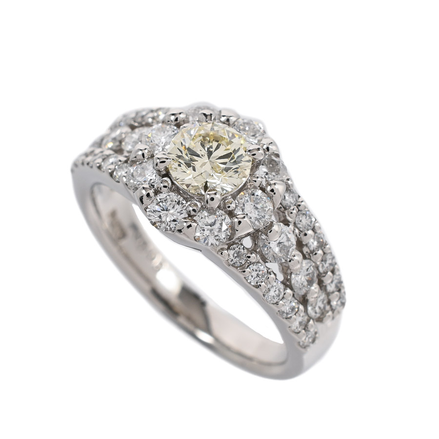 【中古A品】  ノンブランドジュエリー ダイヤ リング   プラチナ900 元町本店