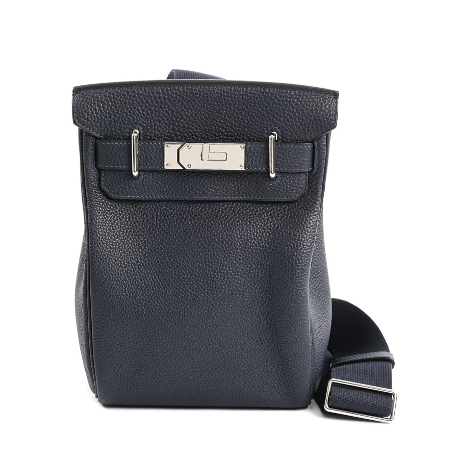 【中古A品】  エルメス アッカドPM   ヴォークリスペトゴ 横浜関内店