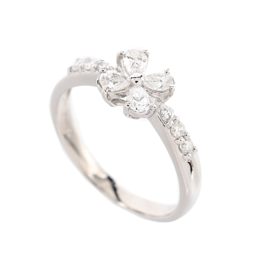 【中古A品】  ノンブランドジュエリー ダイヤ リング   プラチナ900 横浜関内店