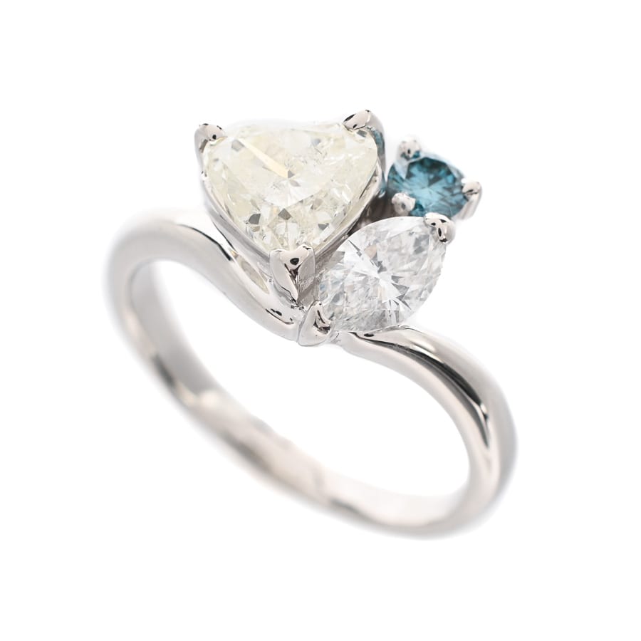 【中古A品】  ノンブランドジュエリー ダイヤ リング   プラチナ900 元町本店