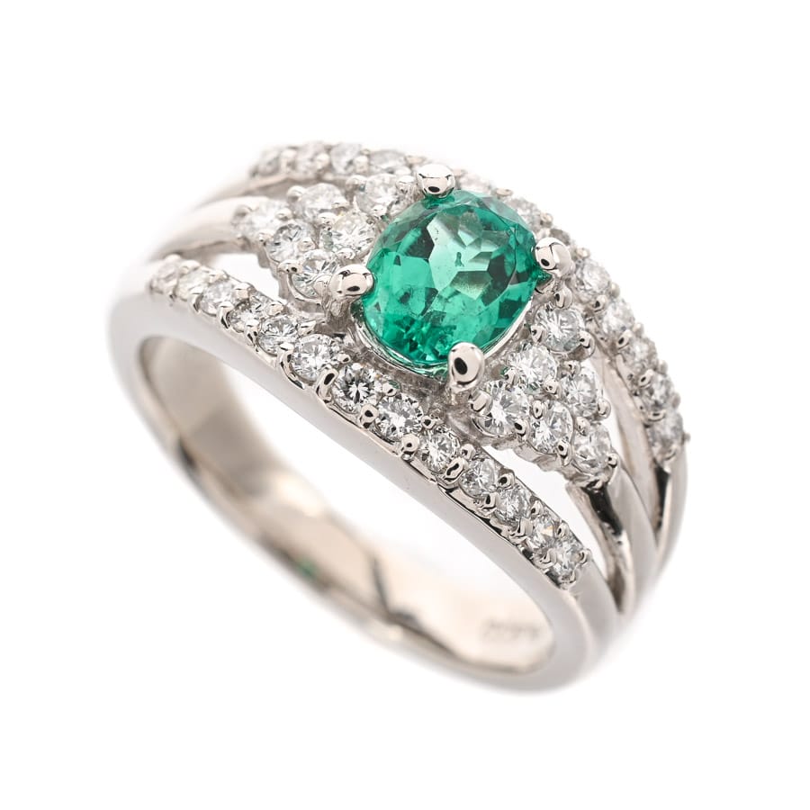 【中古A品】  ノンブランドジュエリー エメラルド リング   プラチナ900 横浜関内店