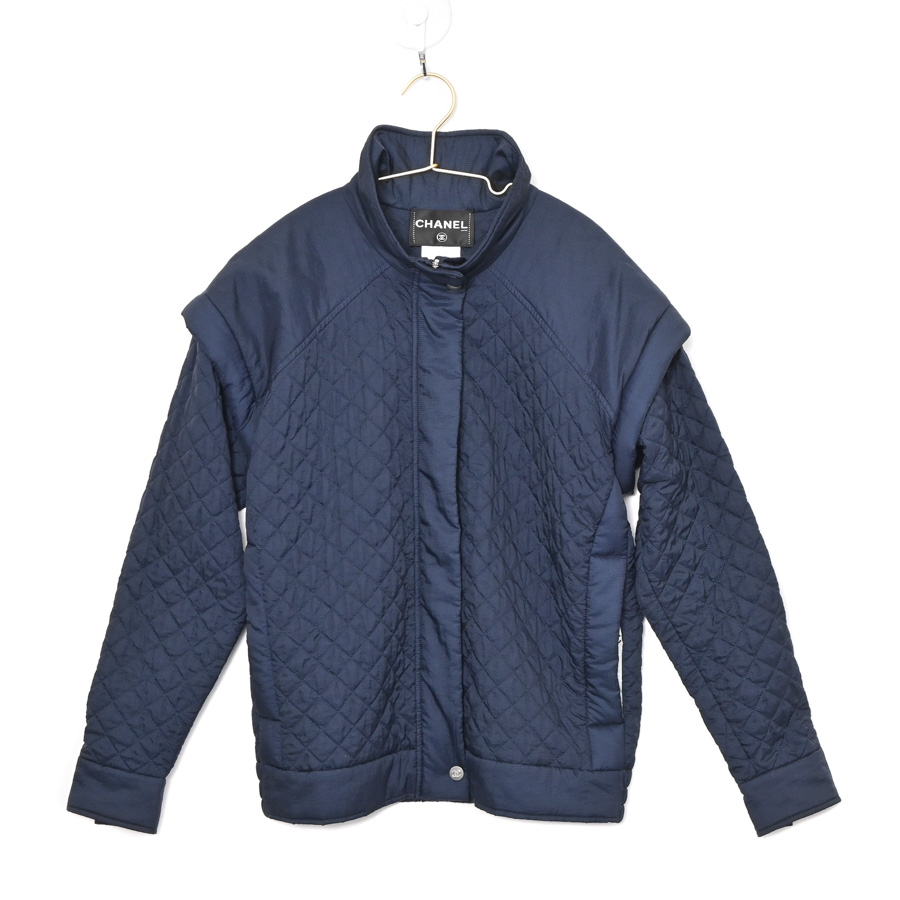 【中古AB品】  シャネル キルティングジャケット  P51311V38128 ナイロン 元町本店