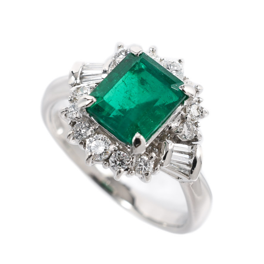 【中古A品】  ノンブランドジュエリー エメラルド リング   プラチナ900 銀座