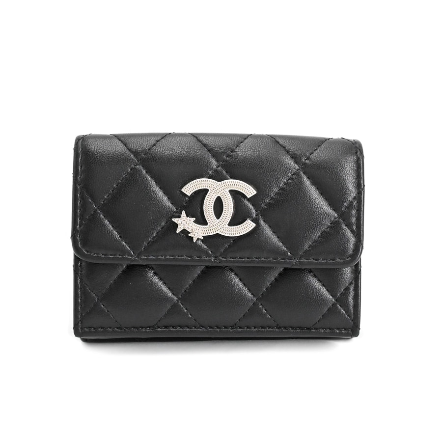 【中古A品】  シャネル クラシックスモールフラップウォレット  AP3725 ラムスキン 横浜関内店