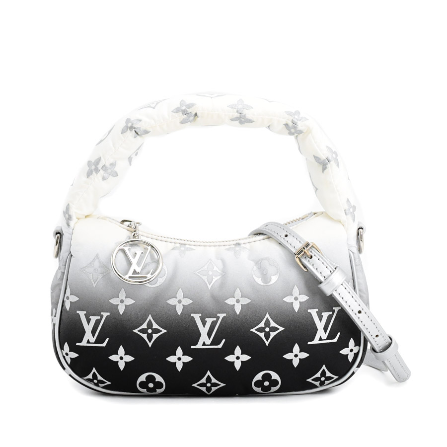 【中古A品】  ルイヴィトン ミニムーン  M11896 ナイロン 新宿歌舞伎町店