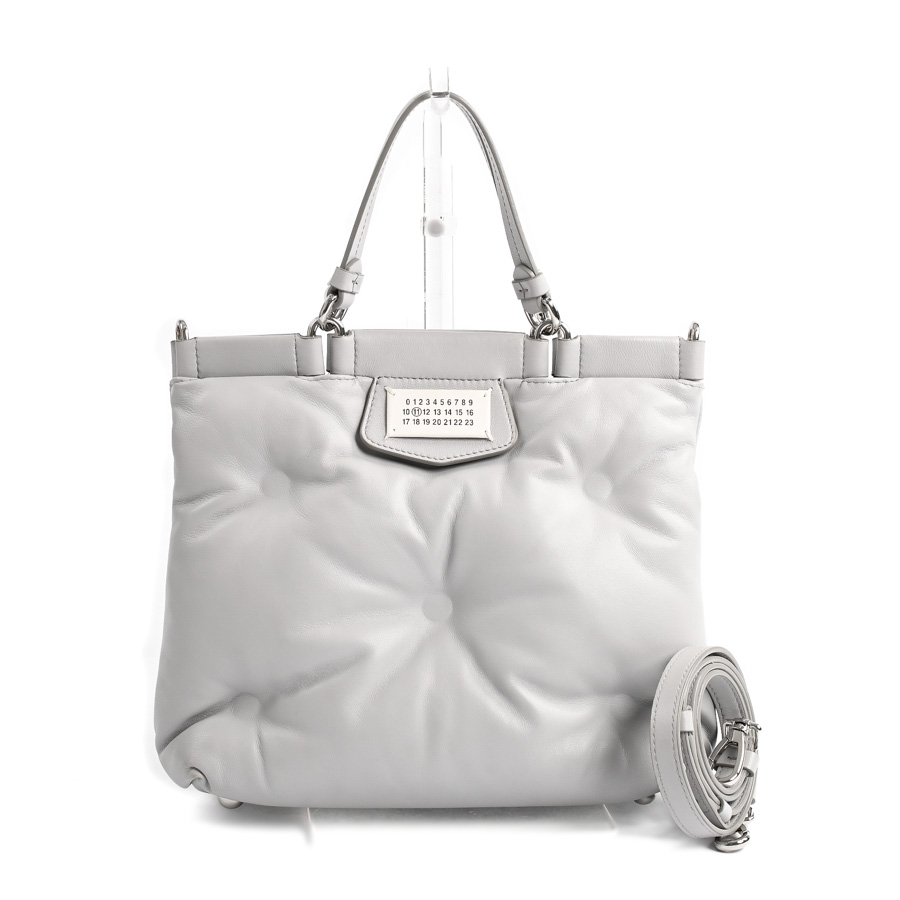 【中古A品】  メゾンマルジェラ グラムスラムトートバッグスモール  S56WD0133 ラムスキン 新宿歌舞伎町店