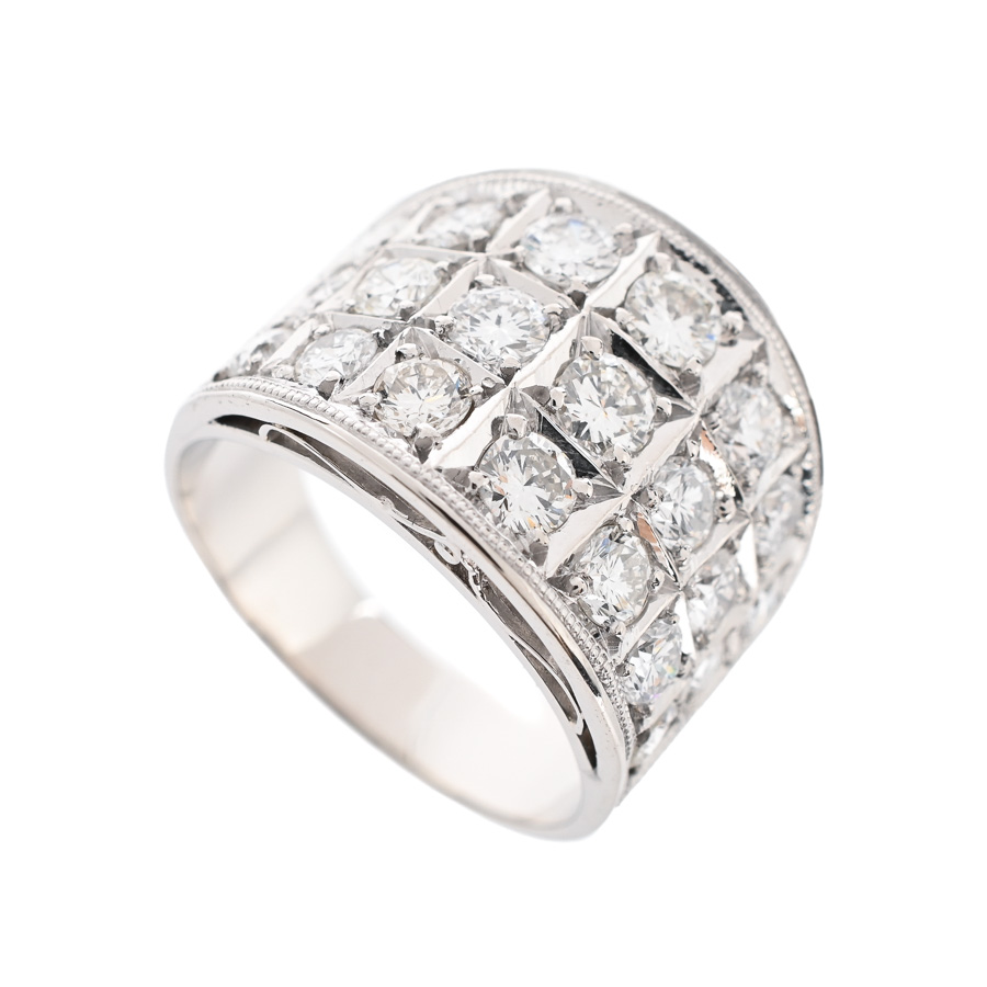 【中古A品】  ノンブランドジュエリー ダイヤ リング   プラチナ900 THE YOKOHAMA FRONT