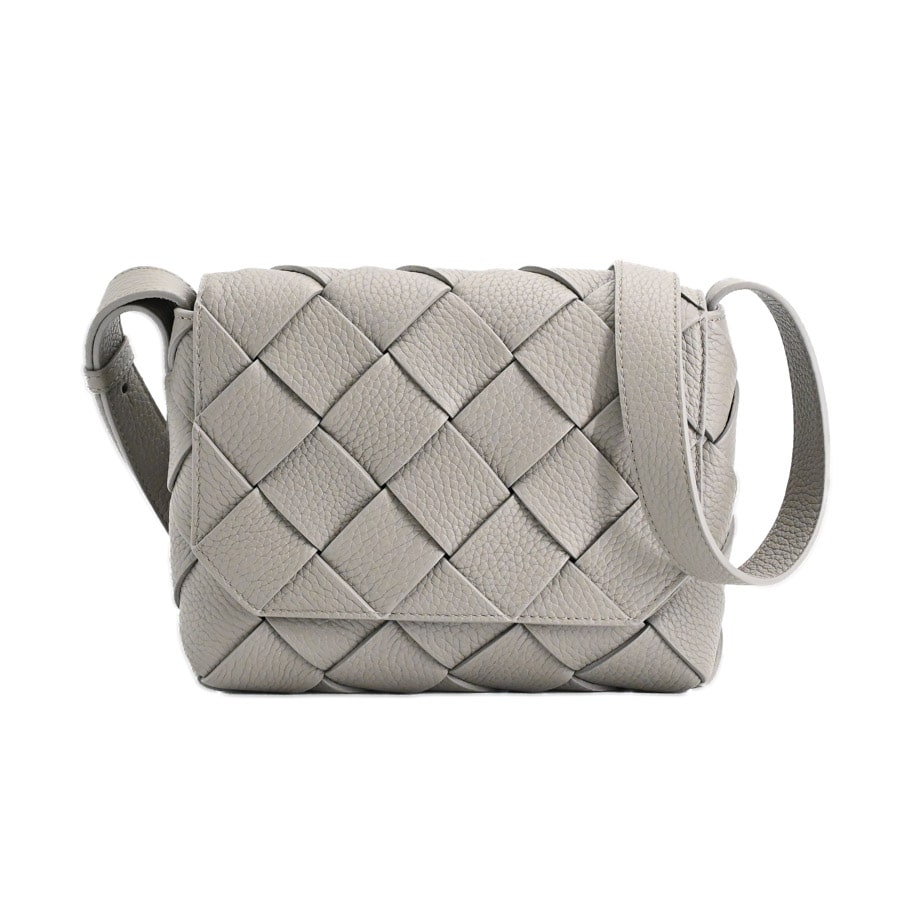 【中古A品】  ボッテガヴェネタ ディアゴ  795637 イントレチャート 横浜関内店