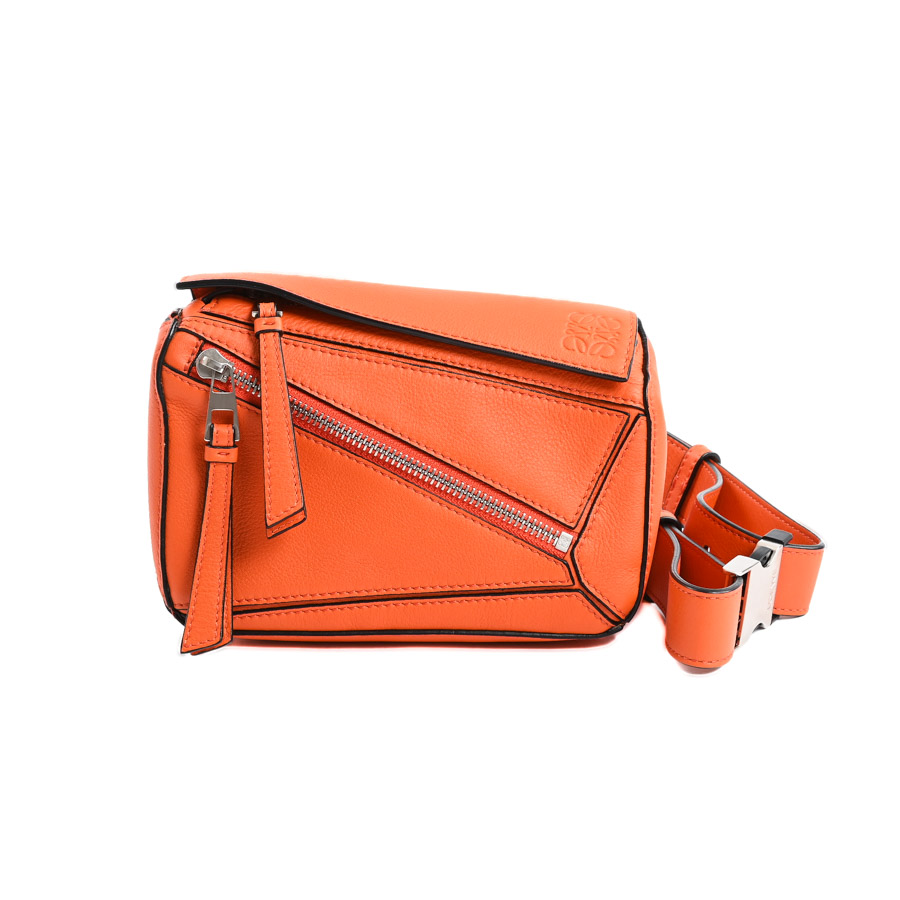 【中古A品】  ロエベ パズルバムバッグ  B510U89X02 カーフ 新宿歌舞伎町店