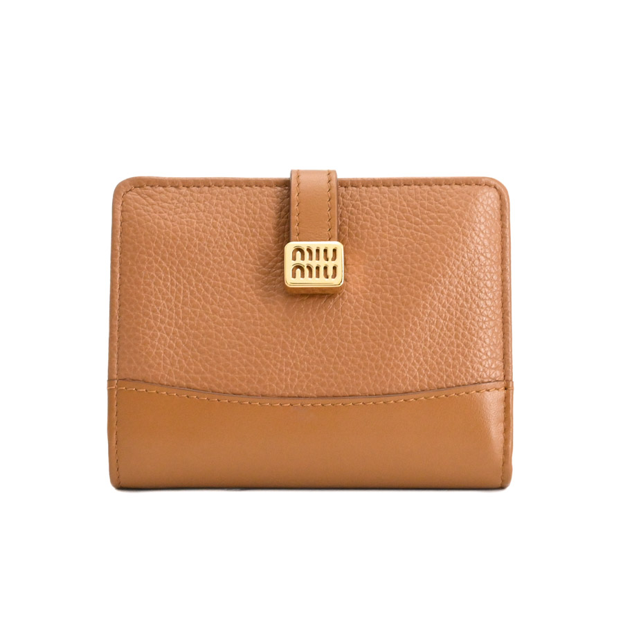 【中古A品】  ミュウミュウ 2つ折り財布  5MV204 カタオシレザー THE YOKOHAMA FRONT