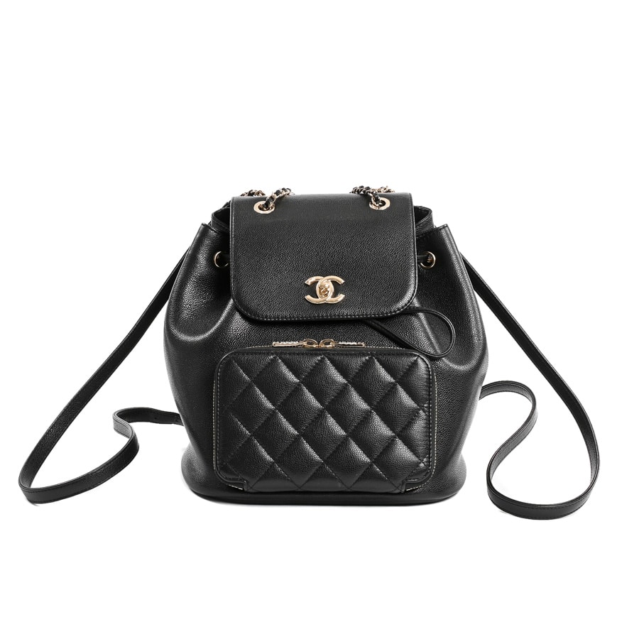 【中古A品】  シャネル バックパック  A93748 キャビア 新宿歌舞伎町店