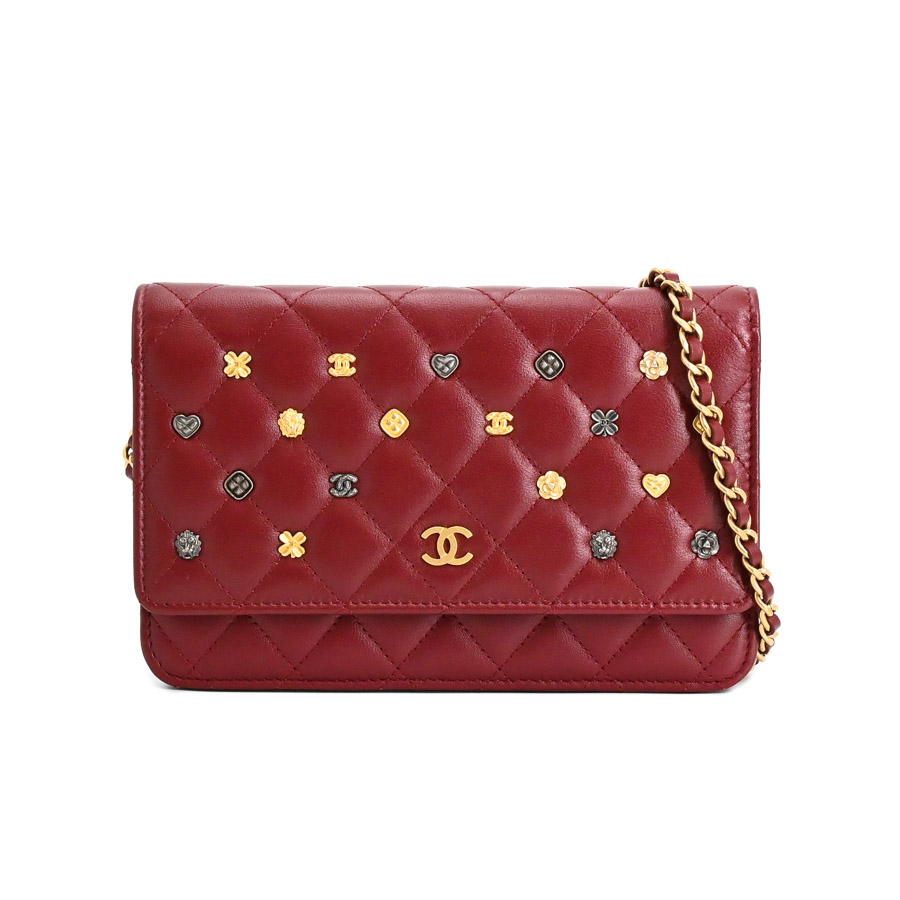 【中古A品】  シャネル チェーンウォレット   ラムスキン 元町本店