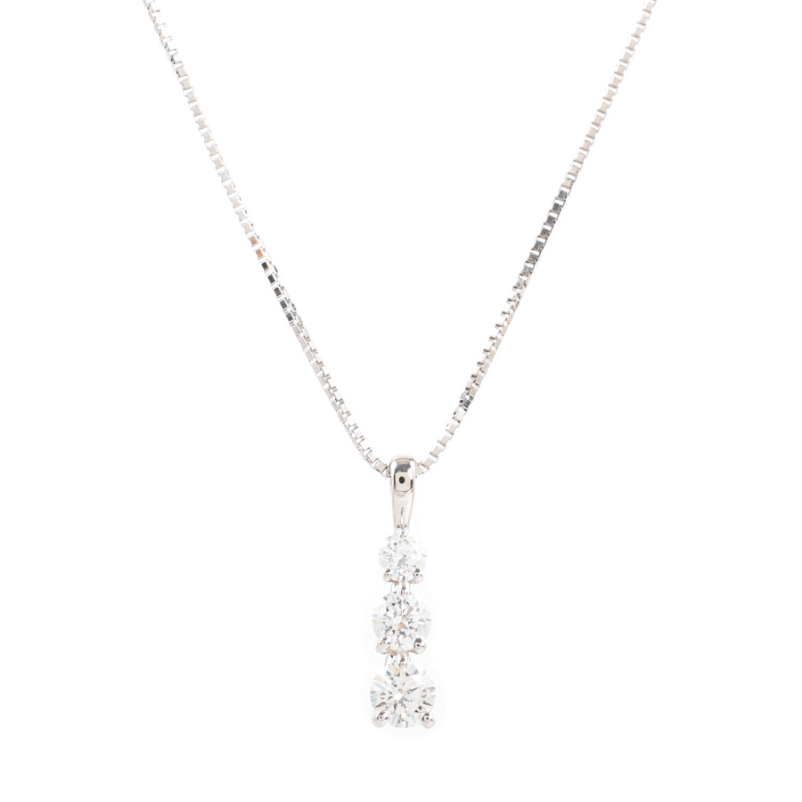 【中古B品】  トリロジー ダイヤ ネックレス   プラチナ900/850(Pt900/850) 元町本店