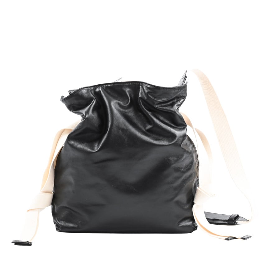 【中古AB品】  ロエベ フラメンコノットショルダーバッグ  334.82.S83 ナッパ 元町本店