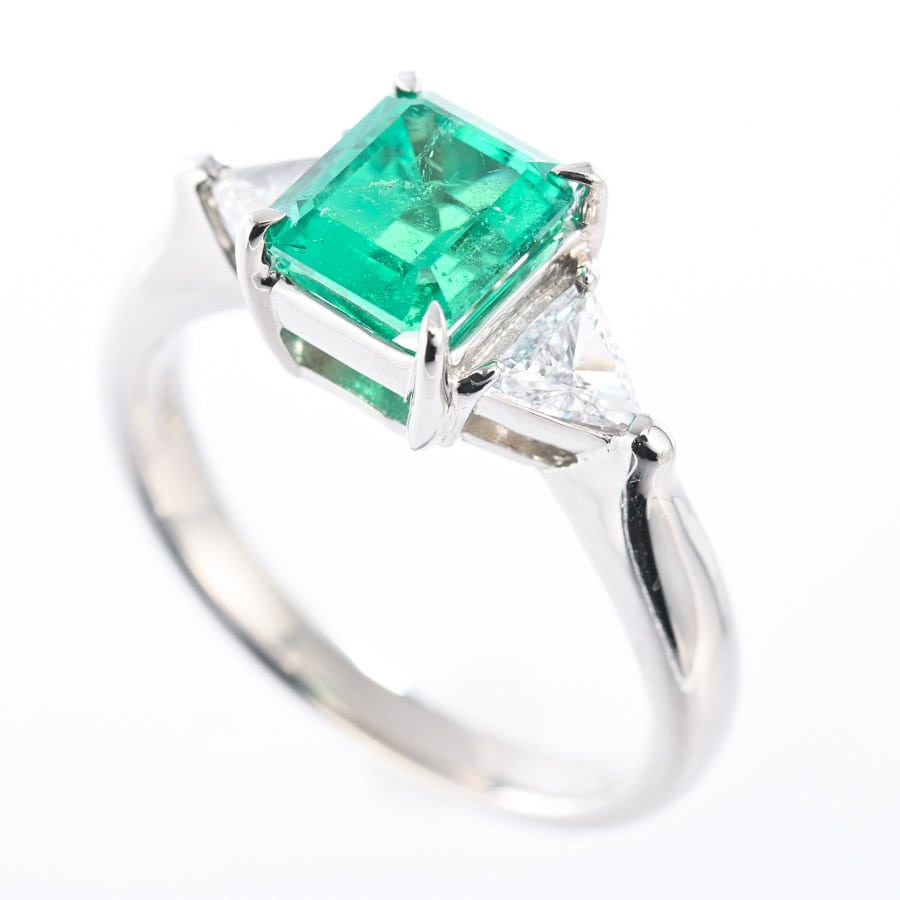 【中古A品】  ノンブランドジュエリー エメラルド リング   プラチナ950 銀座