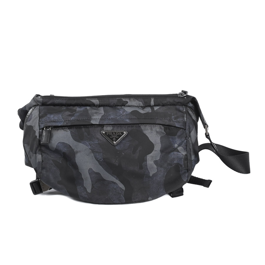 【中古AB品】  プラダ ショルダーバッグ  VA0991 ナイロン 元町本店