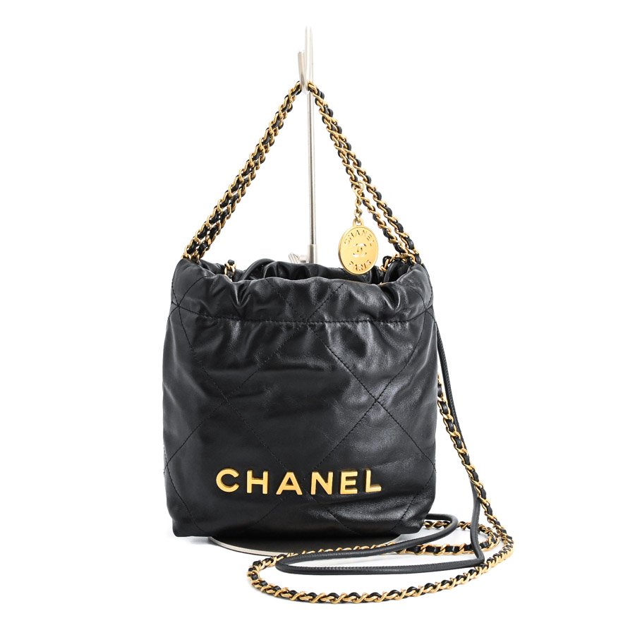 【中古A品】  シャネル CHANEL22ミニハンドバッグ  AS3980 カーフ 元町本店