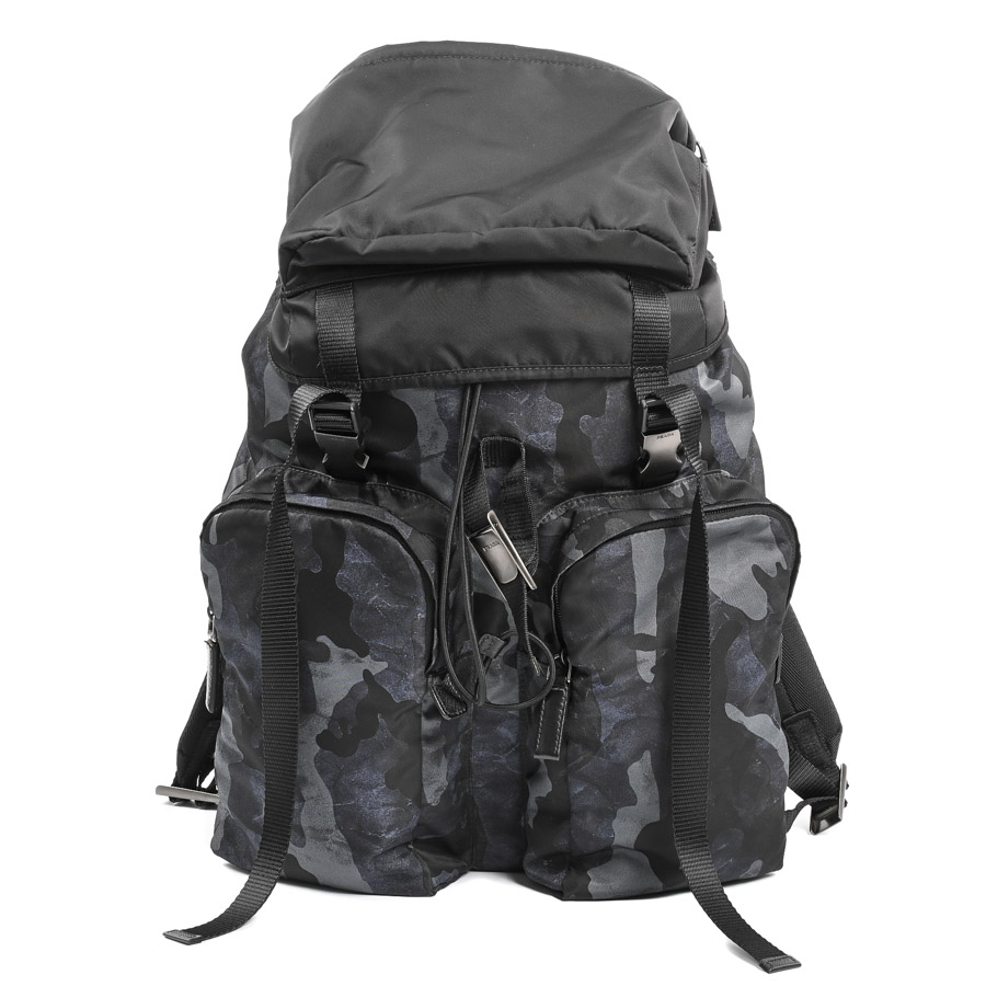 【中古B品】  プラダ バックパック  V136 テスート 新宿歌舞伎町店