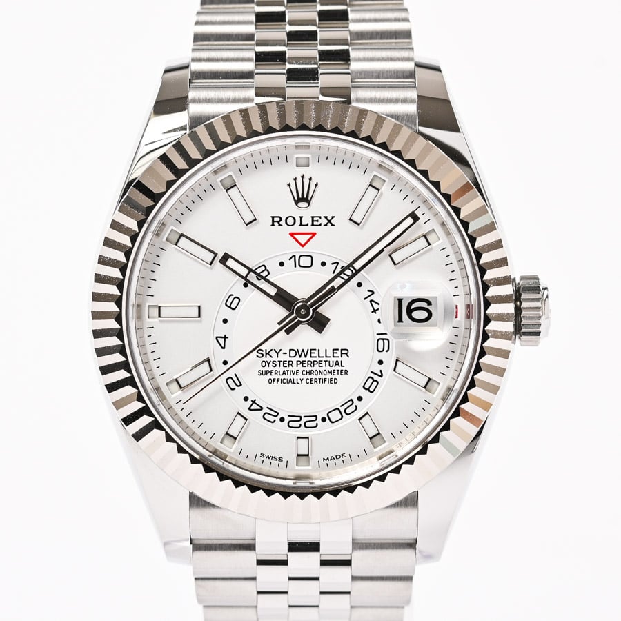 オイスターパーペチュアル　スカイドゥエラー ケース:42mm/ブレスサイズ:18cm